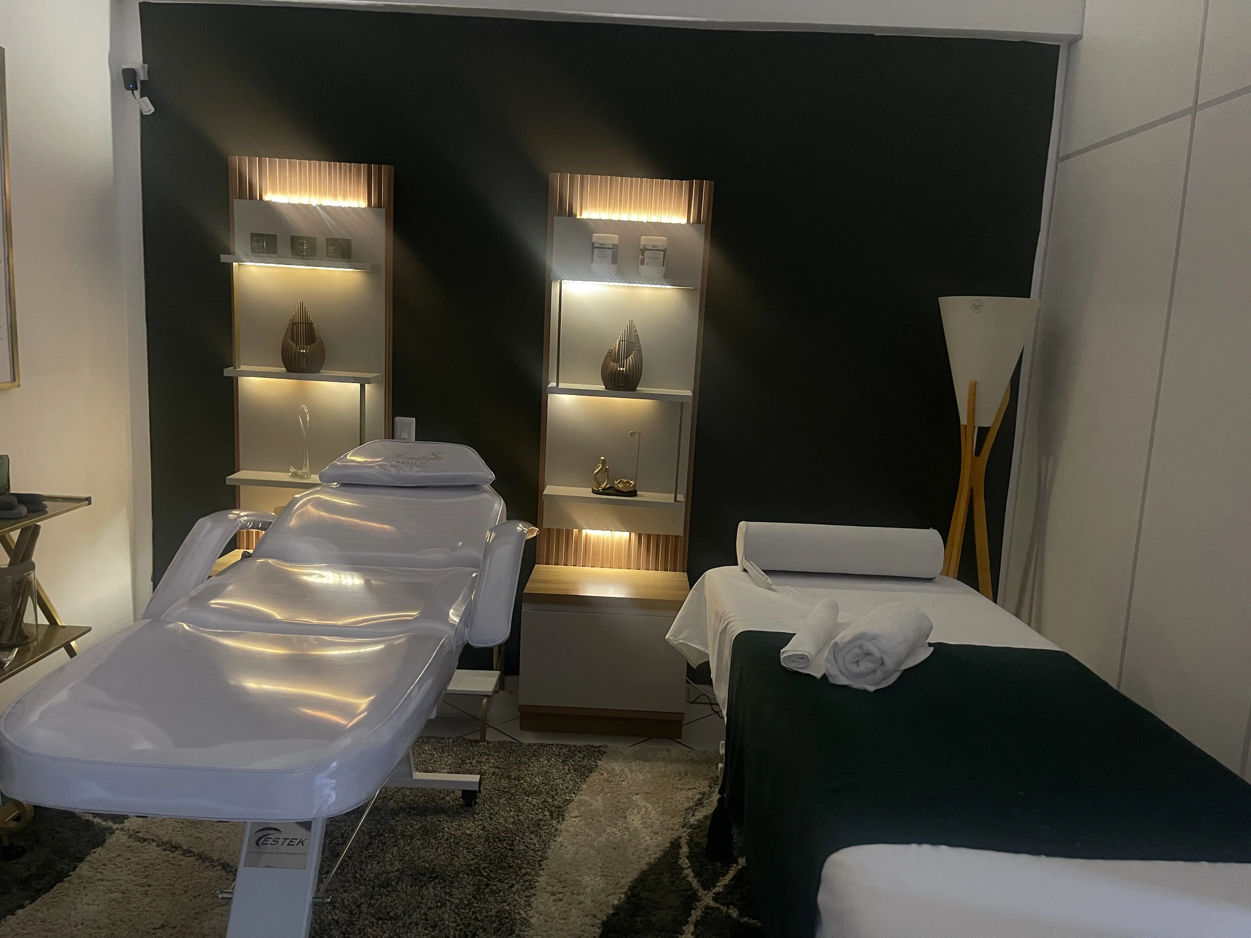 Ambiente de massagem e relaxamento no Oásis Corporal em Belo Horizonte